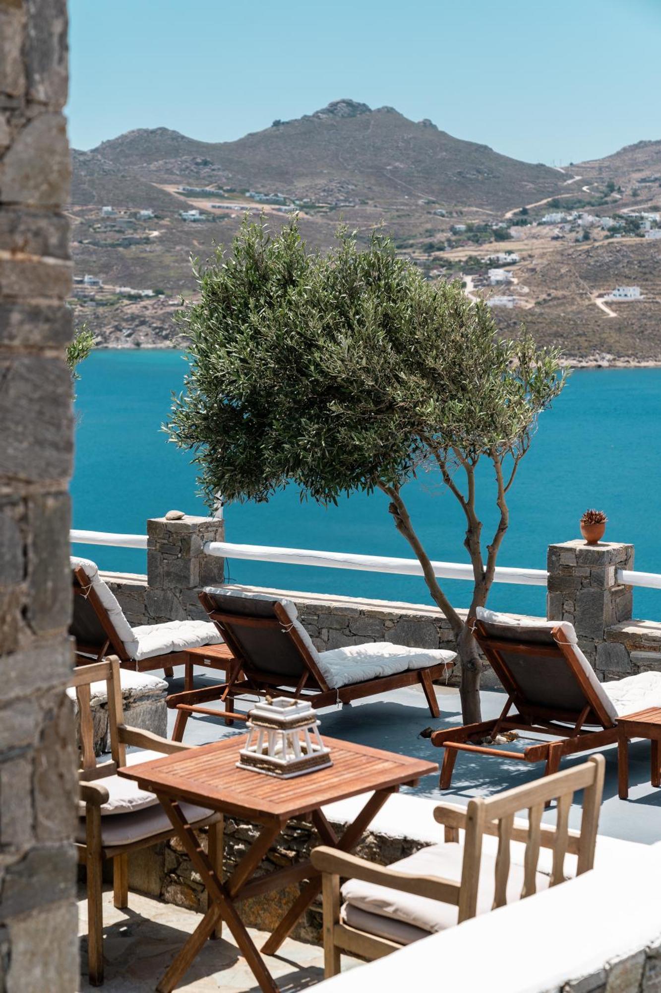 Astrio Livadi (Serifos)